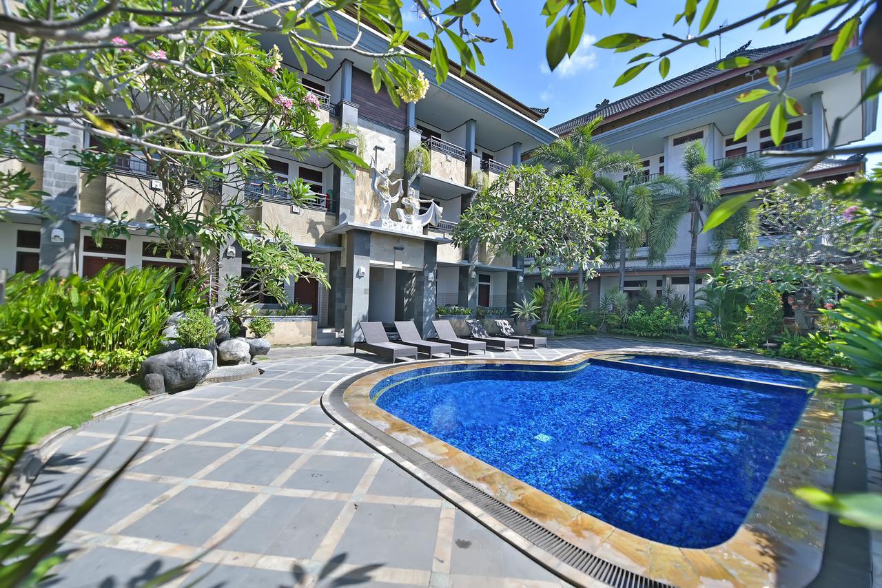 Sandat Hotel Kuta Kuta  Exterior photo