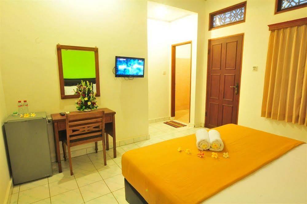 Sandat Hotel Kuta Kuta  Exterior photo